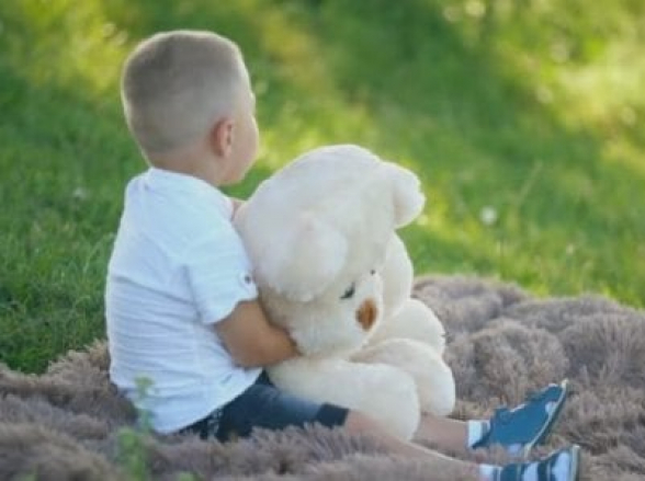 В Новой Зеландии 4-летний мальчик вызвал полицейских, чтобы те подтвердили, что у него крутые игрушки